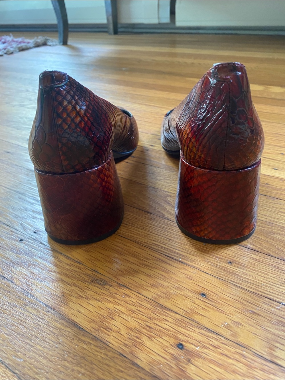 L'INTERVALLE Leather Snakeskin Pointed Block Heel Pumps - Picture 4 of 6